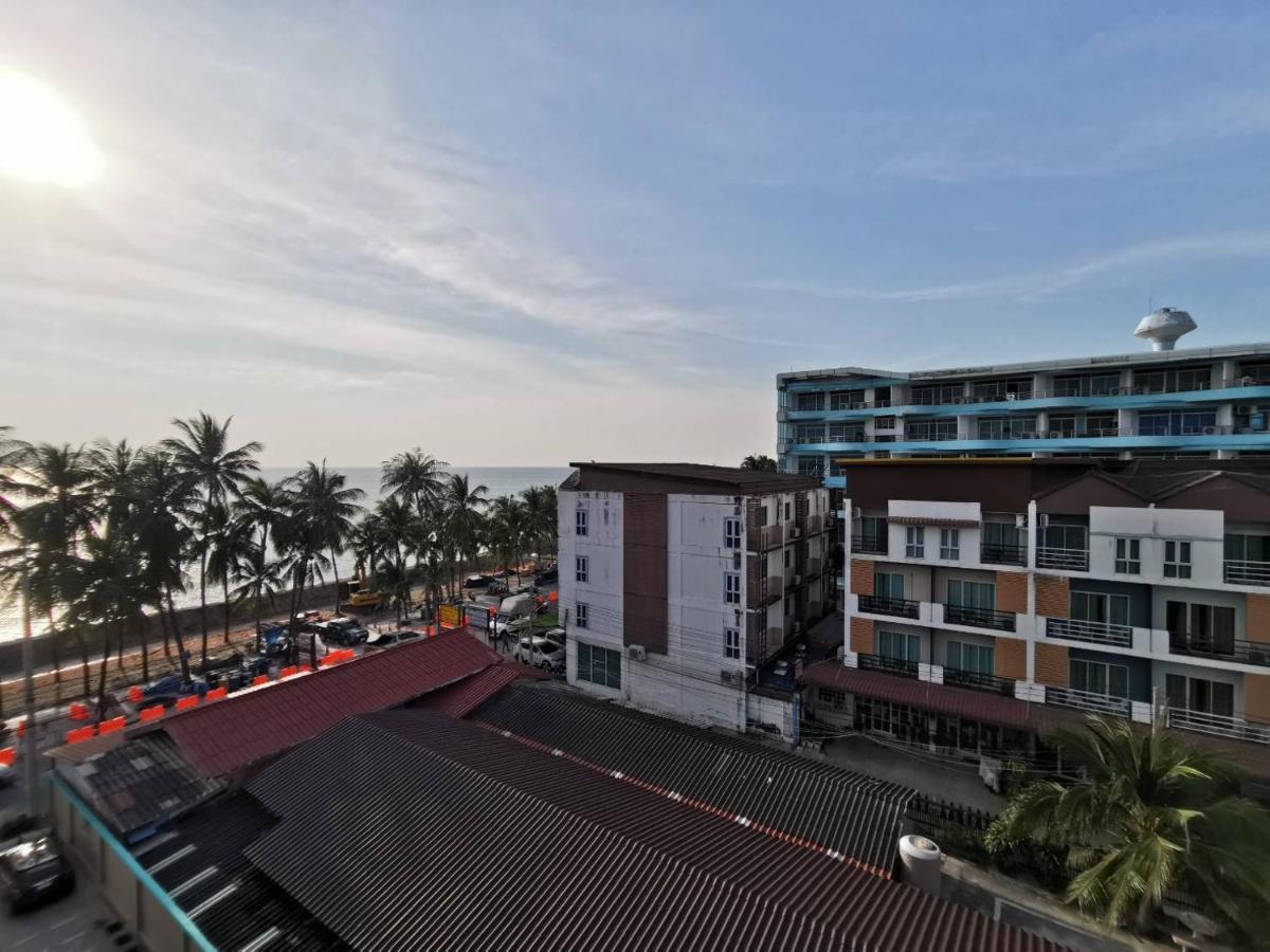 The Sea Bangsaen Hotel 외부 사진