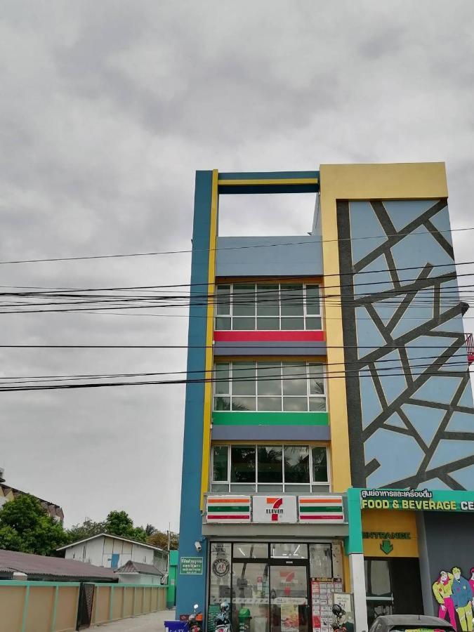 The Sea Bangsaen Hotel 외부 사진