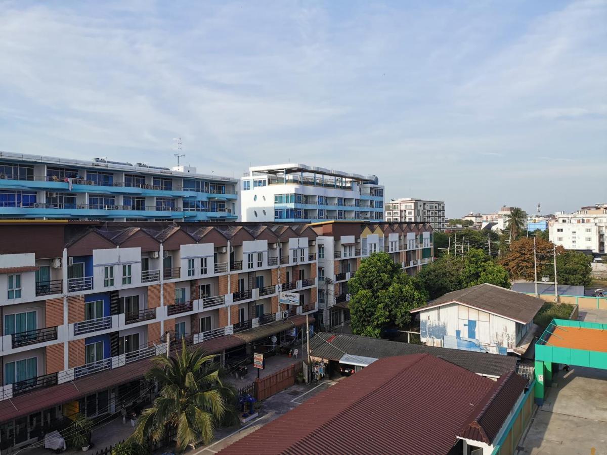 The Sea Bangsaen Hotel 외부 사진