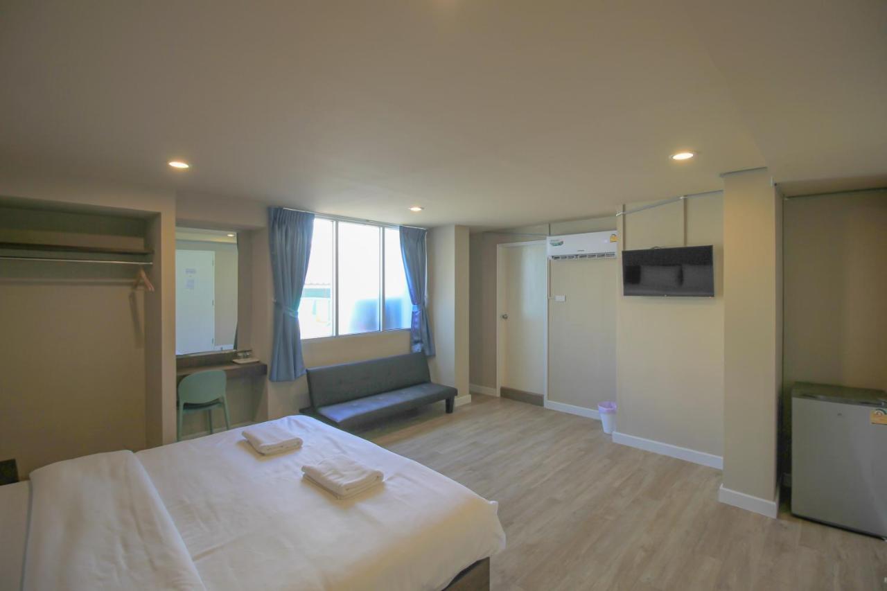 The Sea Bangsaen Hotel 외부 사진