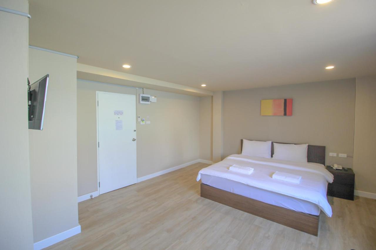 The Sea Bangsaen Hotel 외부 사진
