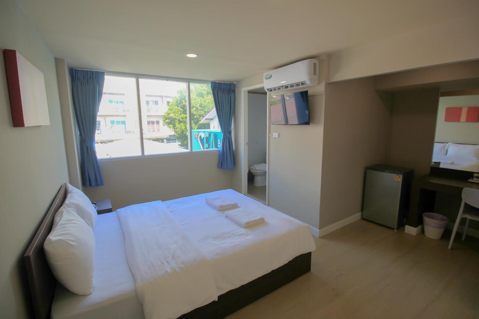The Sea Bangsaen Hotel 외부 사진
